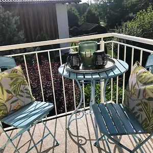 Apartment Ferienwohnung Mit Charme, Eurasburg